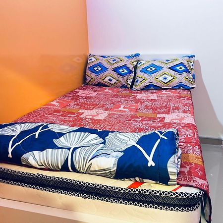 Moon Backpackers Burjman Exit 2, Family Partitions, Loft Partitions, Dubai Exterior foto
