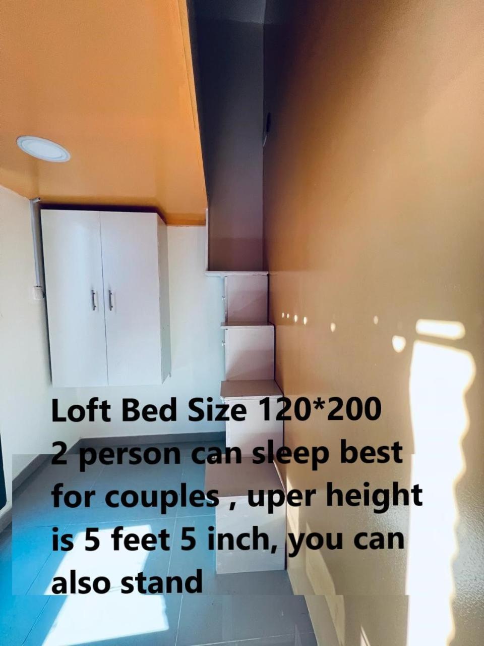 Moon Backpackers Burjman Exit 2, Family Partitions, Loft Partitions, Dubai Exterior foto