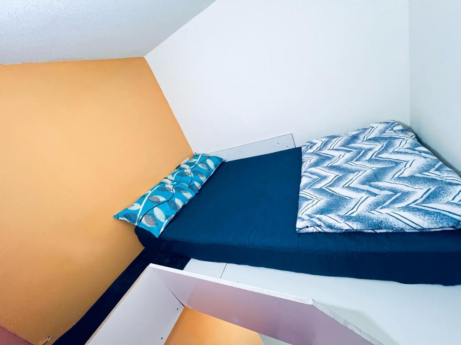Moon Backpackers Burjman Exit 2, Family Partitions, Loft Partitions, Dubai Exterior foto